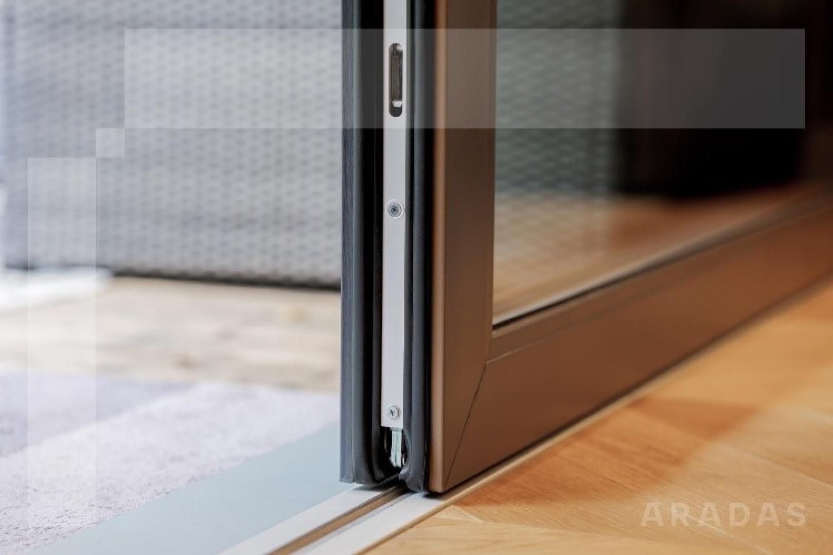 A picture containing text, floor, indoorDescription automatically generated